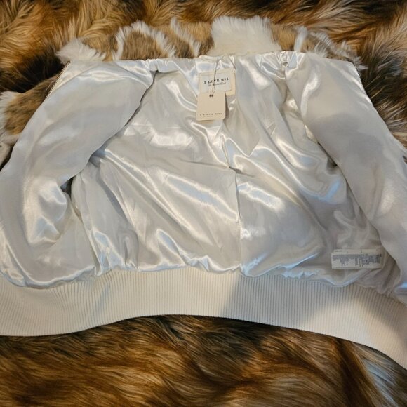 NWT Medium I Love H81 Faux Rabbit Patchwork Zipper Rib Knit Lottie Yellowjackets - Picture 11 of 13